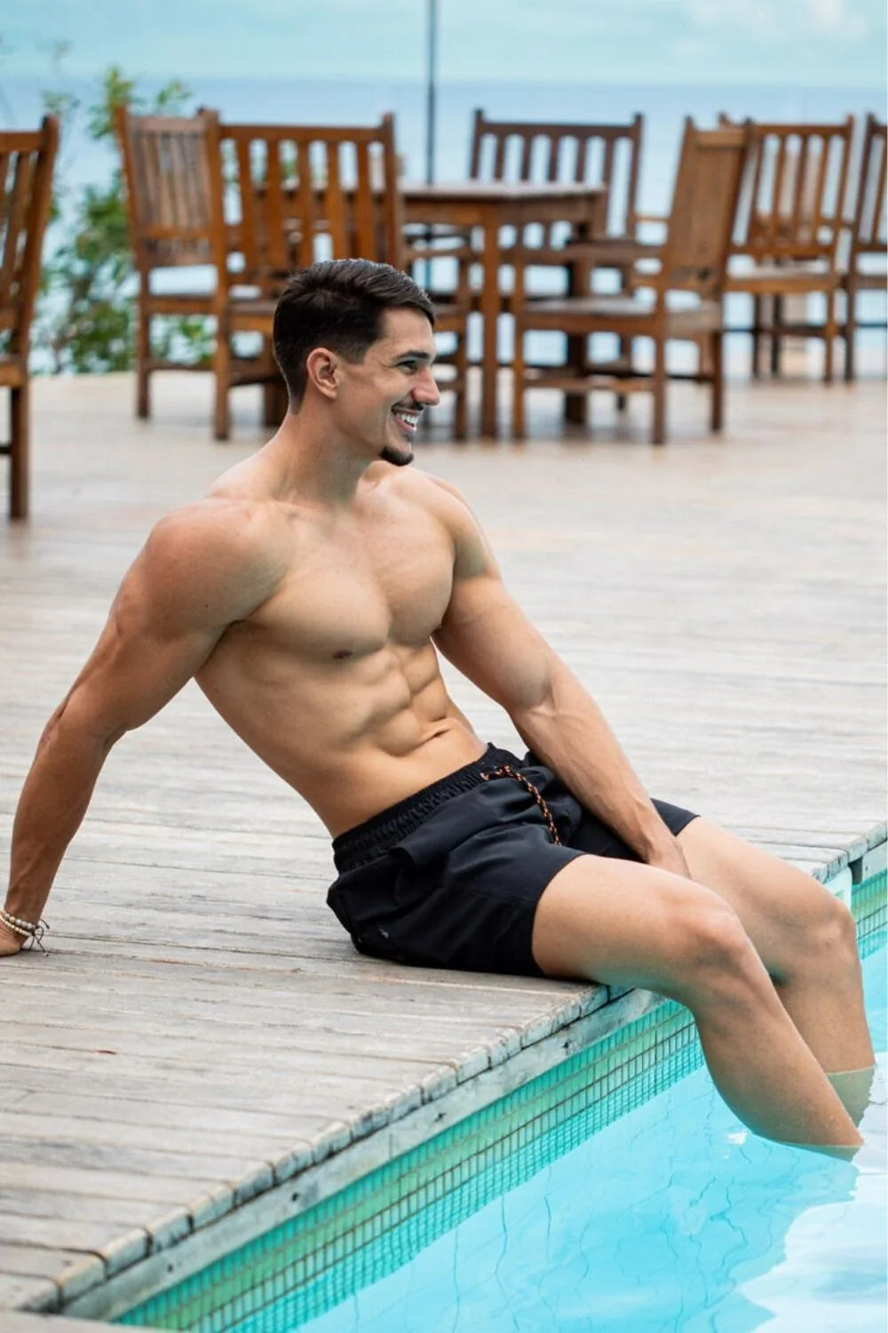 Short Sport Tecido Tecnológico - Linha Urban - Preto