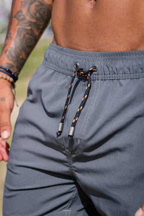 Short Sport Tecido Tecnológico - Linha Urban - Cinza