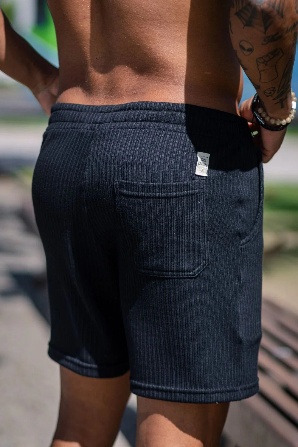 Short Tricô Paradizo Preto - Linha Urban