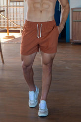 Short Linho Cut - Linha Resort - Marrom