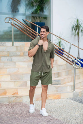 Short Resort Linho Long - Linha Resort - Verde Militar