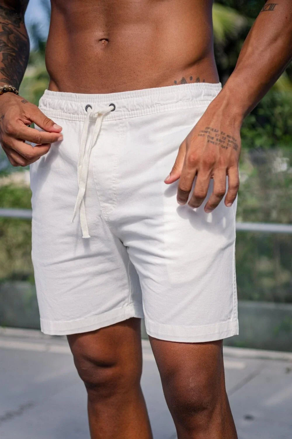 Short Urban Sarja Com Elastano 2.0 - Linha Urban - Off White