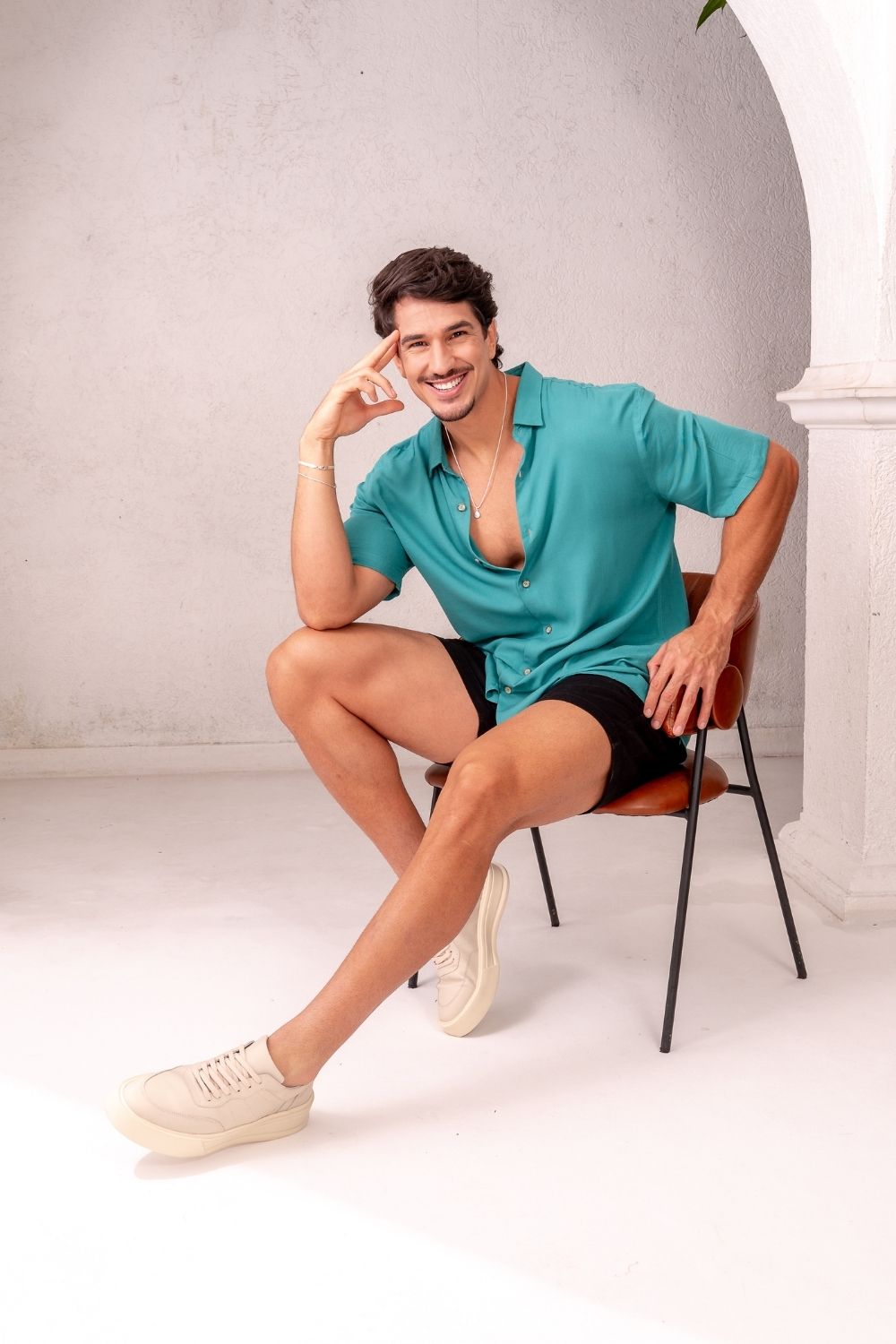 Short Urban Sarja Com Elastano 2.0 - Linha Urban - Preto