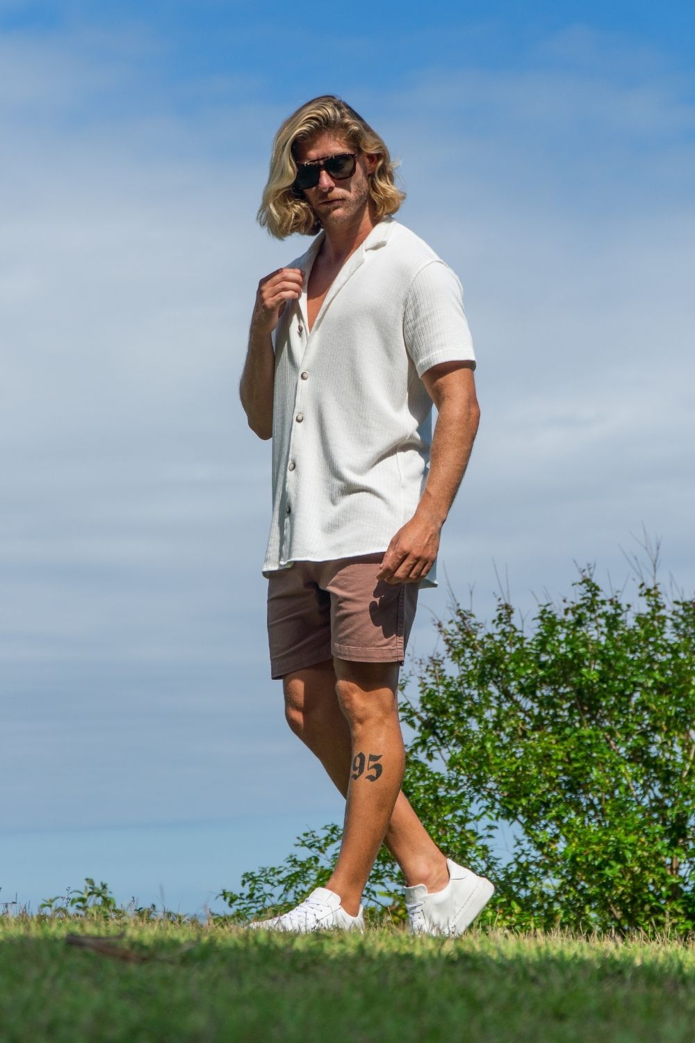 Short Urban Sarja Com Elastano 2.0 - Linha Urban - Marrom Claro